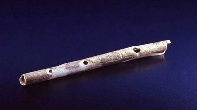 El instrument més antic trovat en la historia