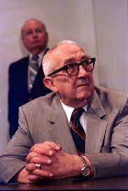 Murchinson hands over the keys