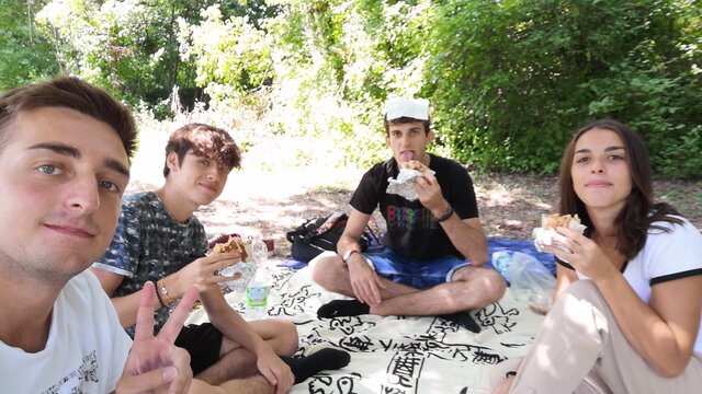 Cluedo e kebab ai laghetti