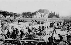 Començament de la reconstrucció política...