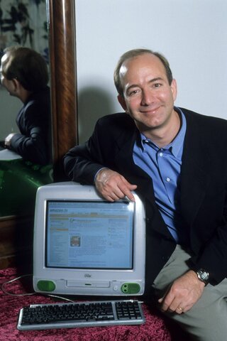 Quit D.E. Shaw and started making software for Amazon