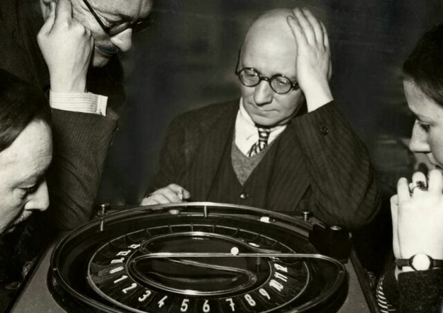 Escàndol de l'estraperlo i dimissió d'Alejandro Lerroux