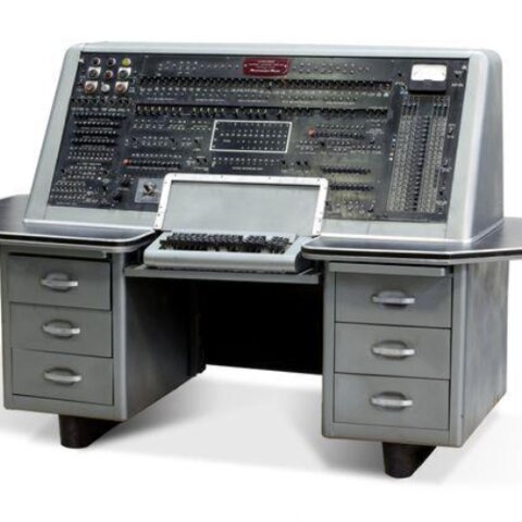 J. Presper Eckert y John William Mauchly UNIVAC