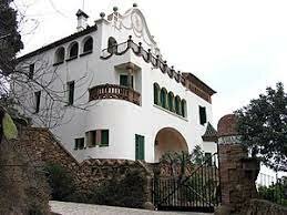 MANSIÓN JUNTO AL PARQUE GÜELL