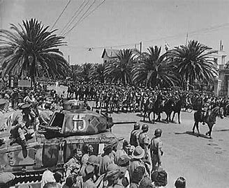 Francia coloniza Túnez