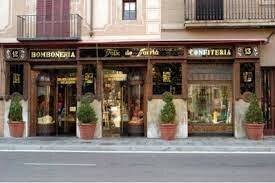 Pasteleria Fox en la Plaza Sarría