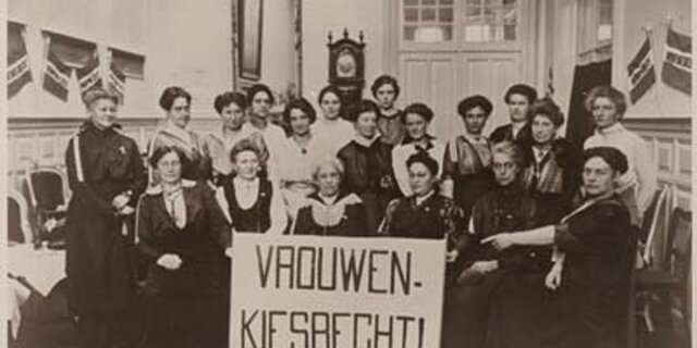 Algemeen actief vrouwenkiesrecht