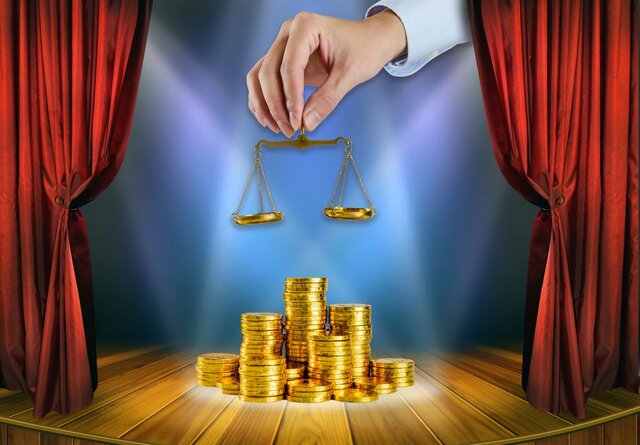 Frey sugiere que la economía del arte o de la cultura se puede  enfocar desde dos puntos de vista