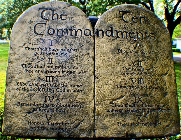 Moses receives the Ten Commandments