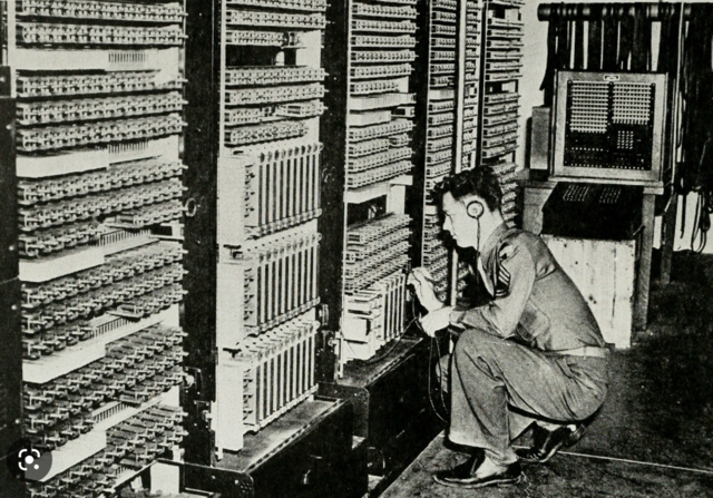 1943 Bell Labs Relay Interpolator