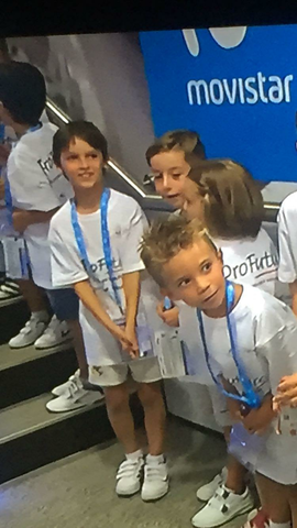 TROFEO BERNABÉU Y JUGADORES