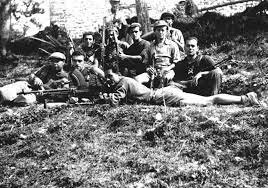 PARTECIPA ALLA GUERRA COME PARTIGIANO