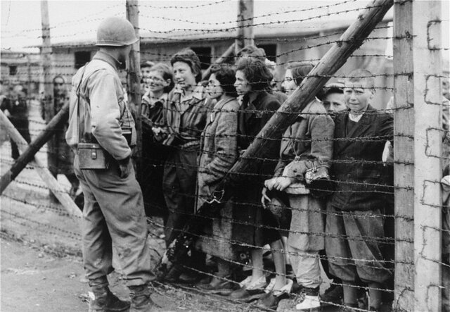 American troops liberate