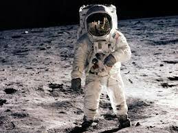 El hombre en la Luna