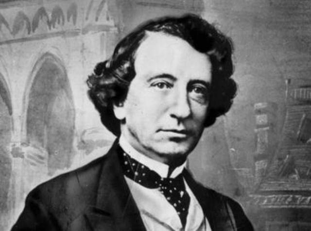 Reciprocity, Boundary Disputes and the Naval Controversy