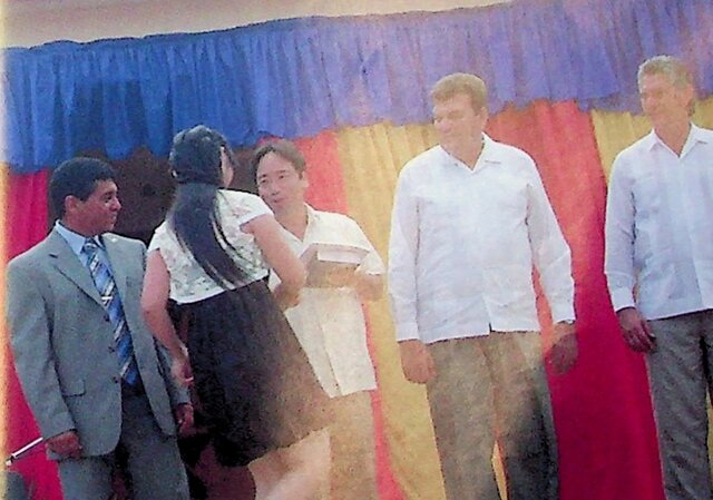 Graduación Curso Intensivo en la Escuela Santiago Figueroa