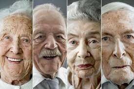 Por la mujer y la vejez en Bogotá.