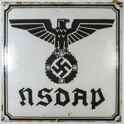 Hitler se afilia al Partido de los Trabajadores Alemanes