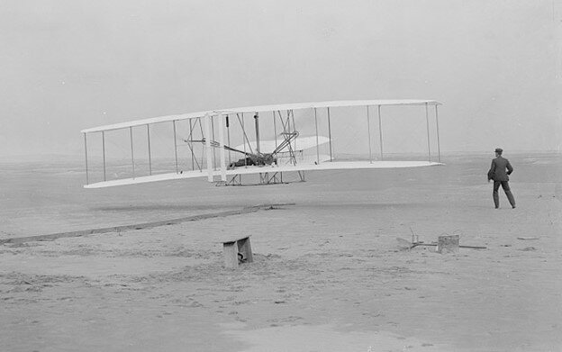 Wright Brothers Make Aviation History