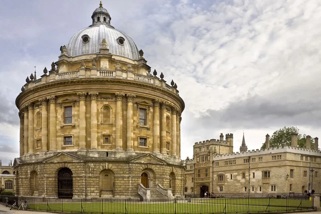 Oxford University Founded