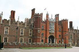 Hampton court