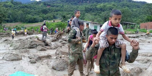 Heroes bicentenario ejercito nacional