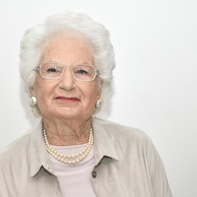 Timeline: Liliana Segre Biography