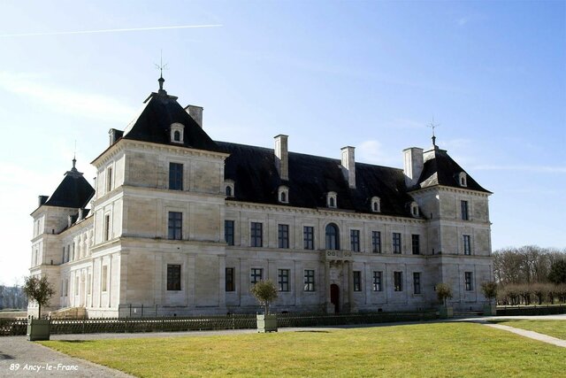 Château d'Ancy le Franc, Burgandija