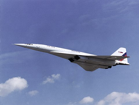 Ту-144.