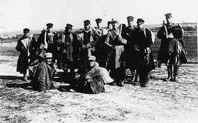 Decreto Repartimiento de Tierras a individuos del ejercito permanente"