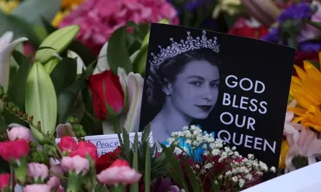 Queen Elizabeth Dies