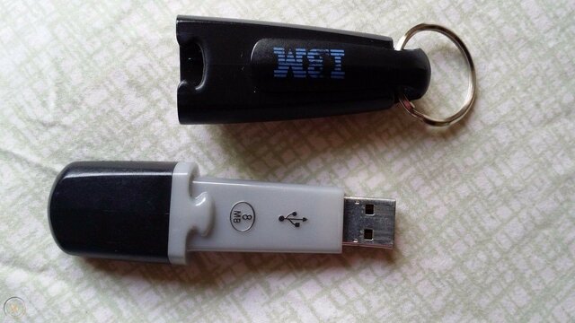 USB flash drive