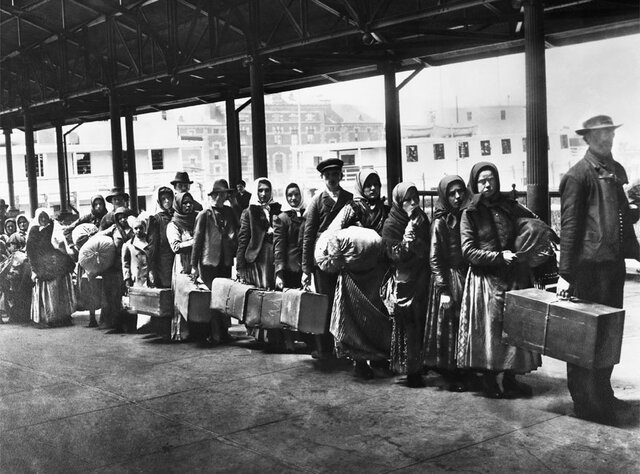 First "Great Wave" of European Immigrants