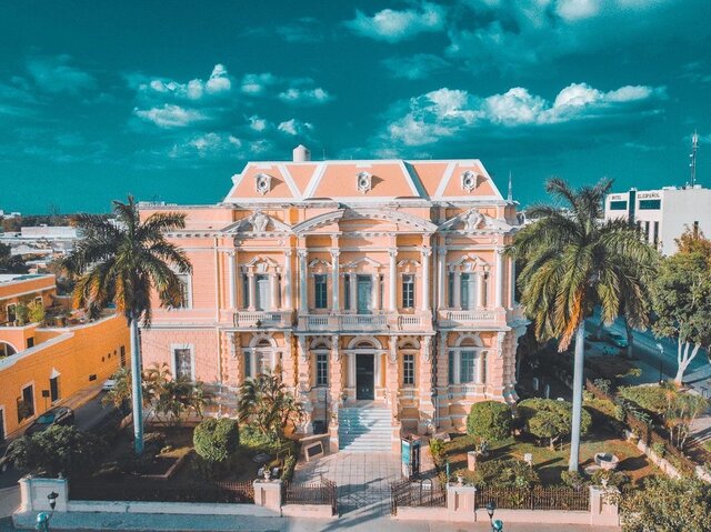 Museo Palacio Cantón