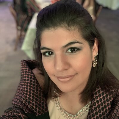 Timeline: Línea de tiempo Paola CF