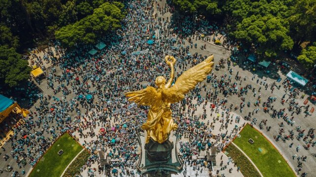 La Sociología Continua Evolucionando y Desarrollándose como Disciplina Vital.