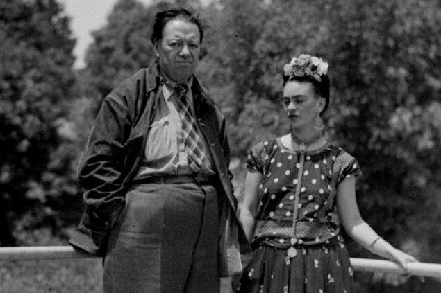 Frida Kahlo marries Diego Rivera