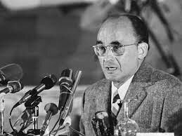 Luis Echeverría (1970-1976)