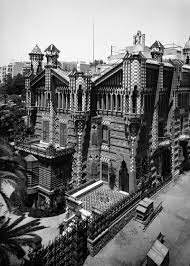 construcción Casa Vicens (primer edificio modernista)