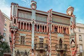 construcción Casa Vicens (primer edificio modernista)