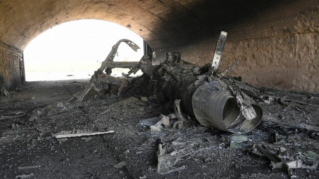 USA attacks a Syrian air base.