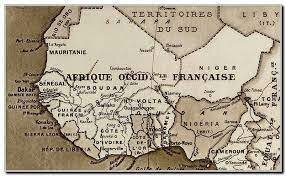 Création de l'Afrique-Occidentale française (AOF)
