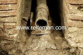 Fabricación de las primeras cañerías de plomo