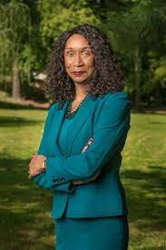 Carolyn Jefferson-Jenkins