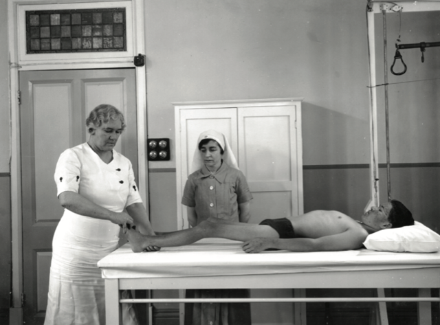 INTRODUCCIÓN DE LA SEROTERAPIA EN EL BROTE DE 1929