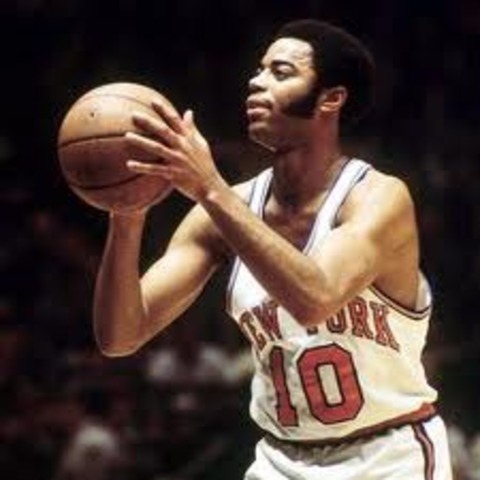 Walt frazier had 43 points in one game