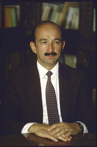 CARLOS SALINAS DE GORTARI, (1988,1994).