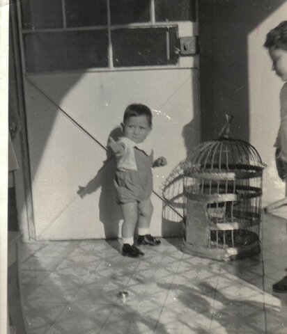 Mi hermano nace en 1969