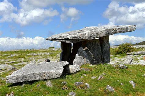 Poulnabrone Dolmen