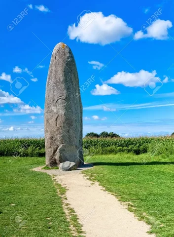 Dol-de-Bretagne Menhir
